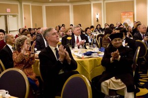 2009年11月13日晚，美國大華府地區的政商界名流匯聚在靠近華盛頓的阿靈頓希爾頓酒店，慶祝華府《大紀元時報》創辦9周年。（記者麗莎／攝影） 
